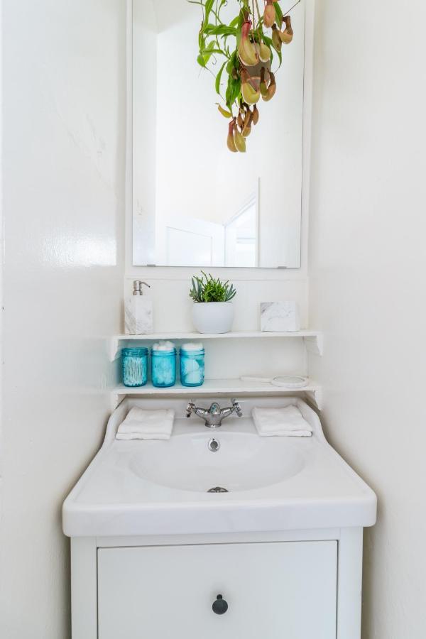 Апартаменты Sunny Boho Chic West Hollywood Flat! Лос-Анджелес Экстерьер фото